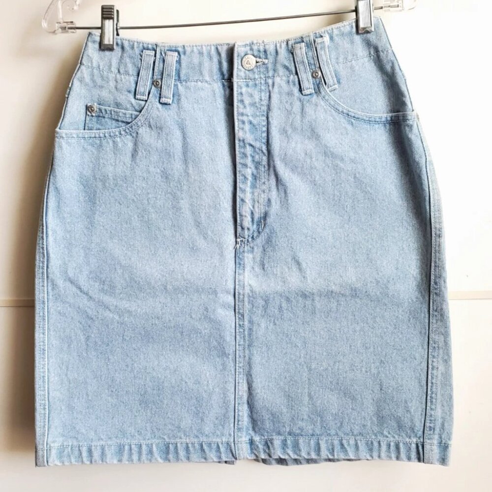 LIZ WEAR DENIM SKIRT Size 10 POCKETS ZIPPER GREAT CONDITION